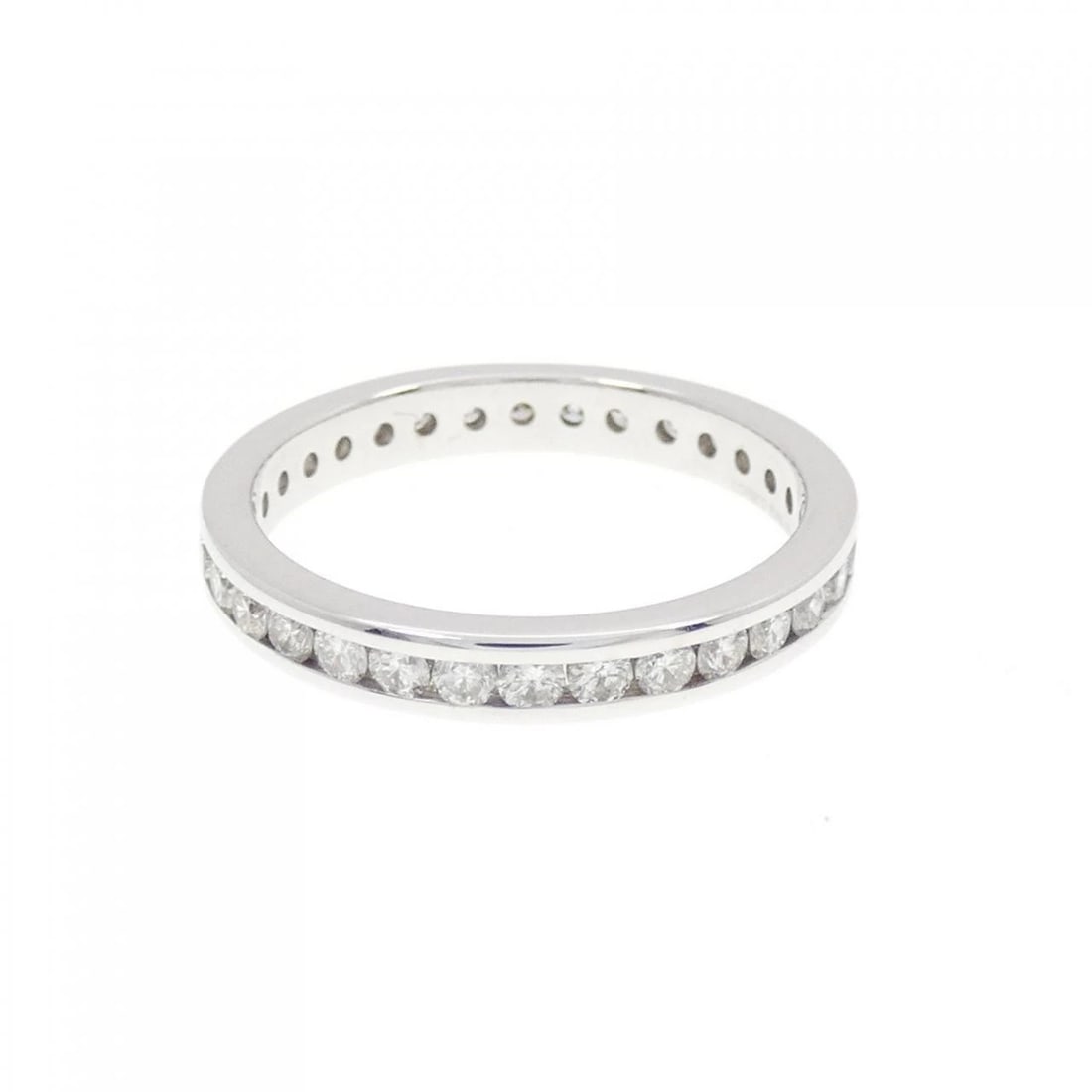 K18WG FULL ETERNITY DIAMOND RING: K18WG Full Eternity Diamond Ring Brand: Unbranded Type/Style: Diamond Ring Material: K18 white gold, Main Stone Natural Color: WG Size: US5 1/4 Accessories: None Accessories Notice: When purchasing