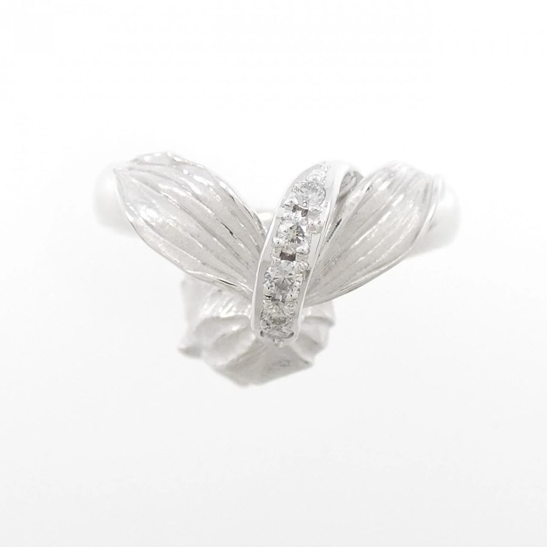 K18WG FLOWER DIAMOND RING - 2