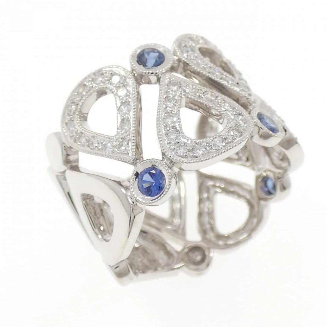K18WG SAPPHIRE RING: K18WG Sapphire Ring Brand: Unbranded Type/Style: Sapphire Ring Material: K18 white gold, Main Stone Sapphire, Natural Color: WG Size: US6 1/4 Accessories: None Accessories Notice: When purchasing