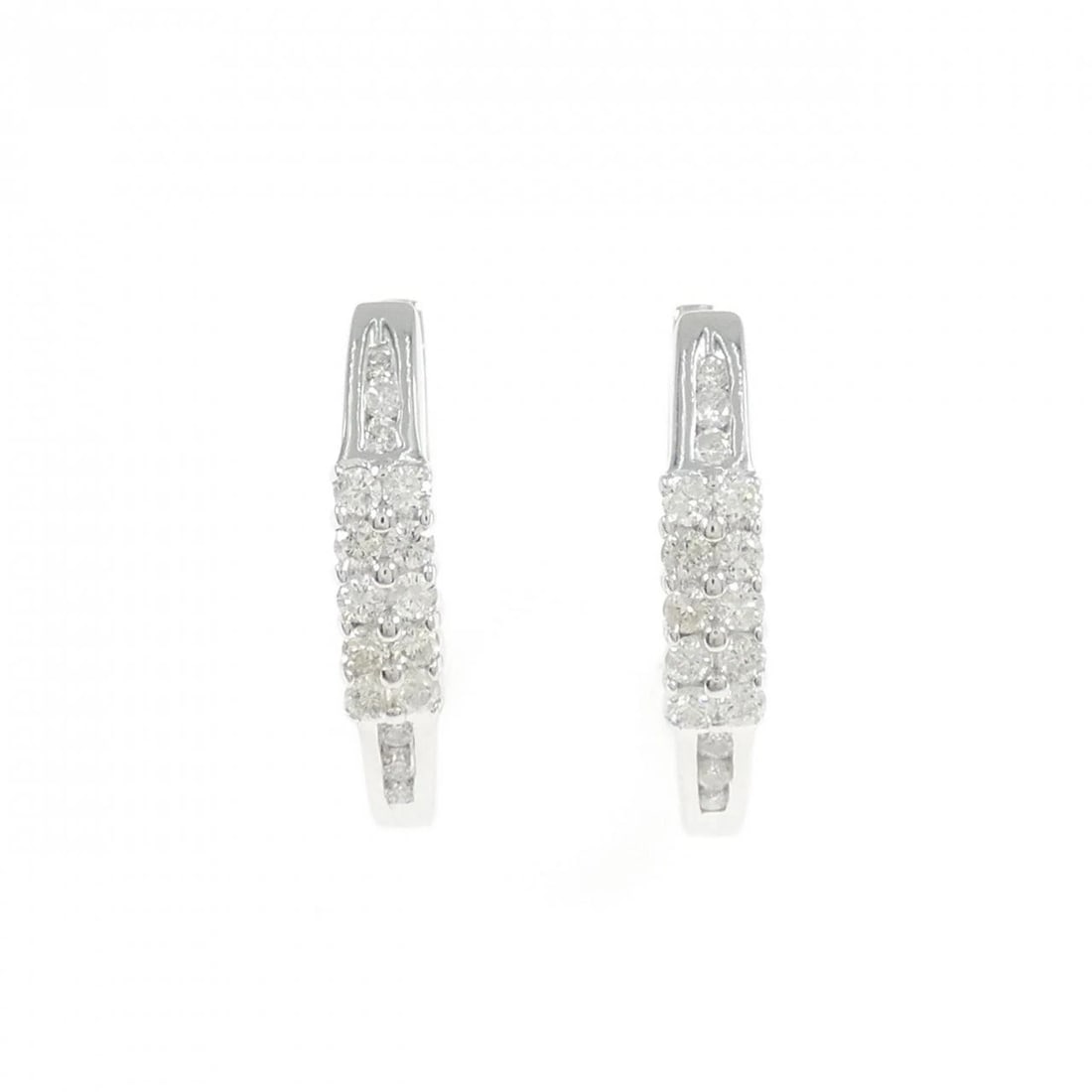 585WG DIAMOND PIERCE: 585WG Diamond Pierce Brand: Unbranded Type/Style: Diamond Pierce/Earring Material: 585 white gold, Main Stone Natural Color: WG Size: Actual Size: Approx. height x width: 18.0mm x 3.2mm Accessories: