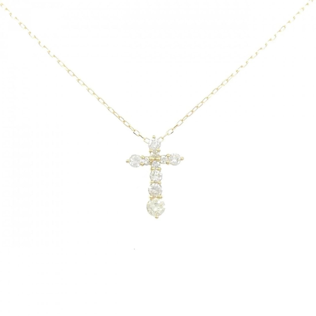 K18YG CROSS DIAMOND NECKLACE: K18YG Cross Diamond Necklace Brand: Unbranded Type/Style: Diamond Necklace Material: K18 yellow gold, Main Stone Natural Color: YG Size: Length: 45cm Accessories: None Accessories Notice: When