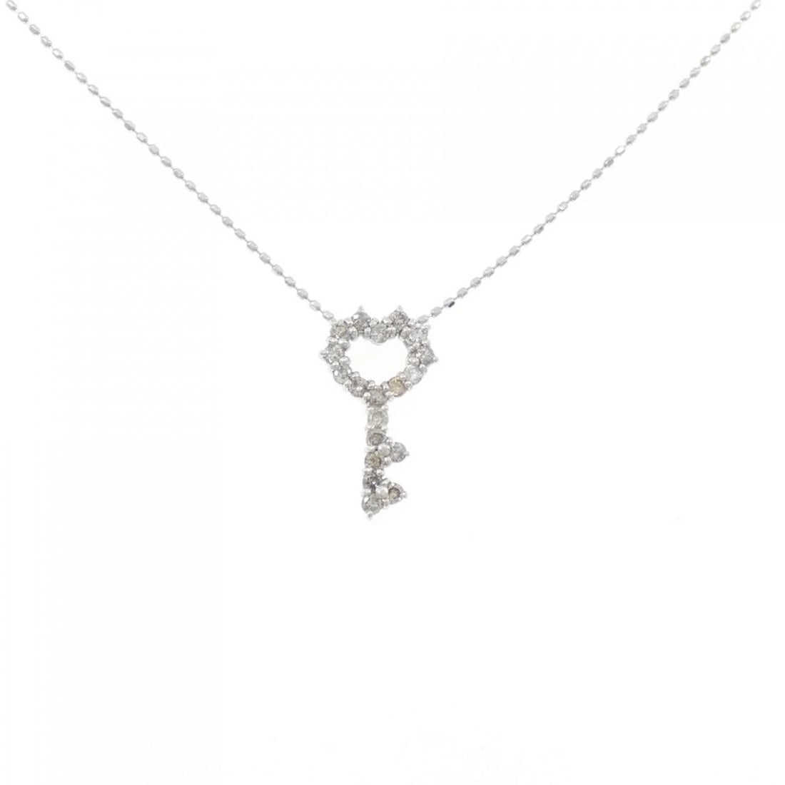 K18WG KEY DIAMOND NECKLACE: K18WG Key Diamond Necklace Brand: Unbranded Type/Style: Diamond Necklace Material: K18 white gold, Main Stone Natural Color: WG Size: Length: 40cm Accessories: None Accessories Notice: When