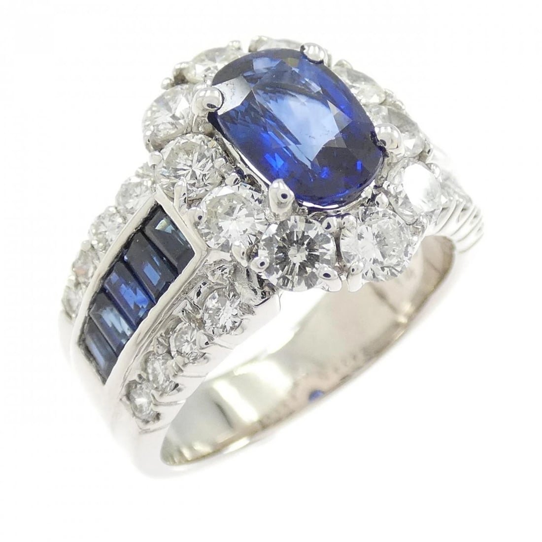 18K WHITE GOLD SAPPHIRE RING: 18K White Gold Sapphire Ring Brand: Unbranded Type/Style: Sapphire Ring Material: K18 white gold, Main Stone Sapphire, Natural Color: WG Size: US 6 Accessories: None Accessories Notice: Wh