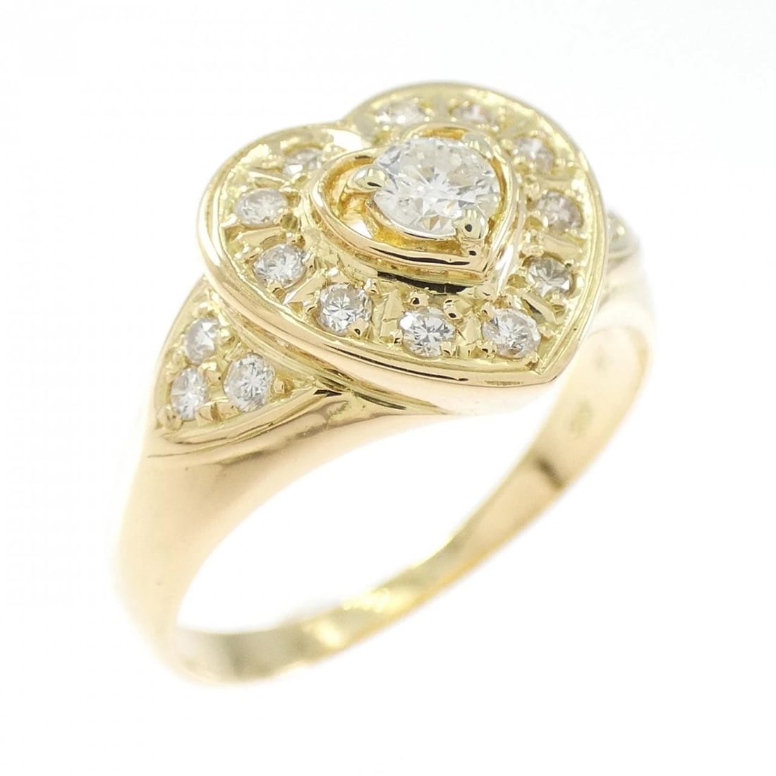 K18YG HEART DIAMOND RING: K18YG Heart Diamond Ring Brand: Unbranded Type/Style: Diamond Ring Material: K18 yellow gold, Main Stone Natural Color: YG Size: US6 1/4 Accessories: None Accessories Notice: When purchasing