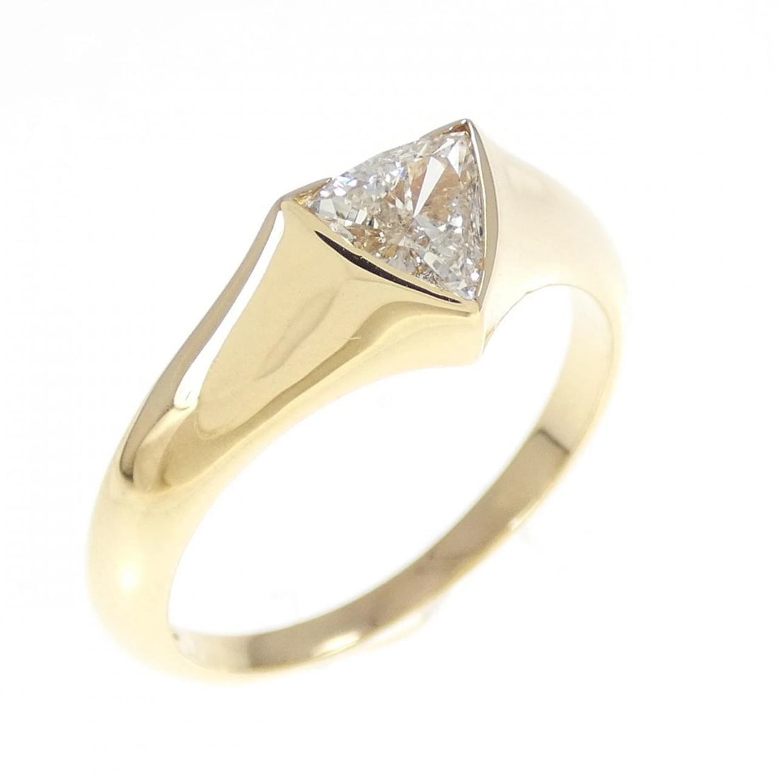 K18YG DIAMOND RING: K18YG Diamond Ring Brand: Unbranded Type/Style: Diamond Ring Material: K18 yellow gold, Main Stone Natural Color: YG Size: US6 1/2 Accessories: None Accessories Notice: When purchasing pre-owned