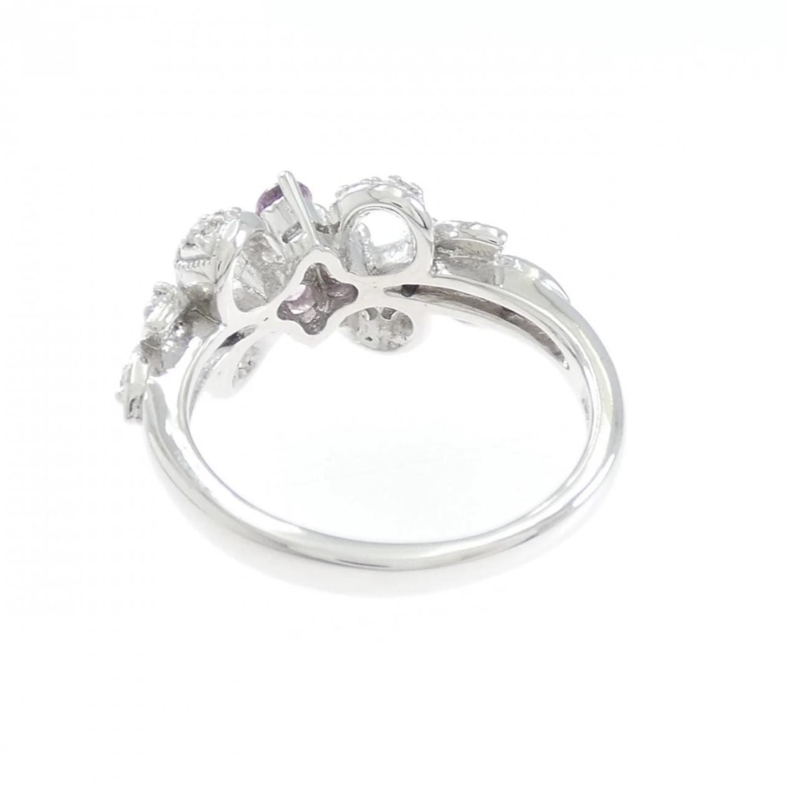 K18WG FLOWER SAPPHIRE RING - 3