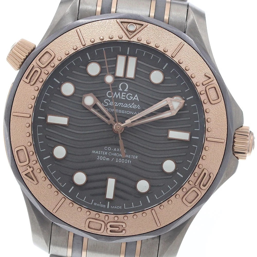 OMEGA SEAMASTER DIVER LIMITED AUTOMATIC WATCH: OMEGA Seamaster diver Limited Automatic Watch Brand: OMEGA Type/Style: Wristwatch Material: Band Material Titanium/Tantalium/Sedna Gold, Case Material Titanium/Tantalium/Sedna Gold Color: Dial Color g