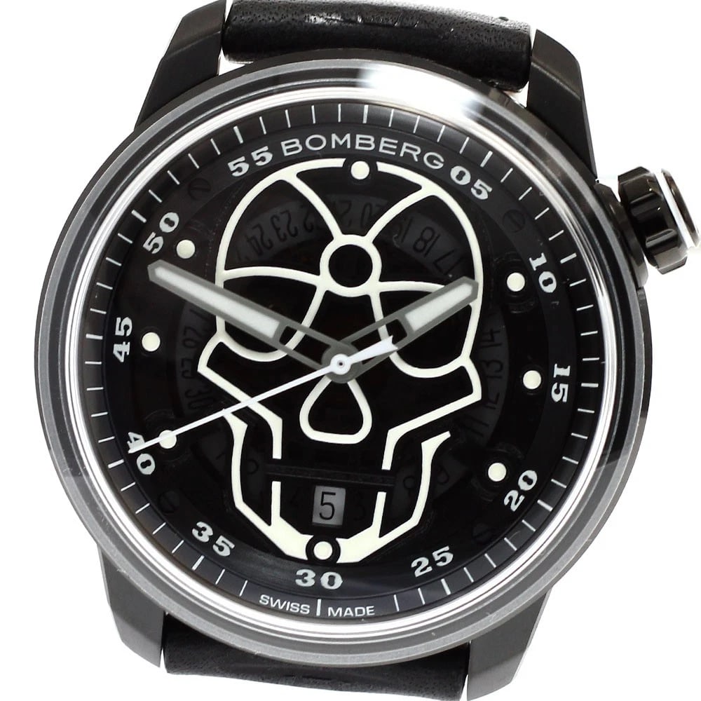 BOMBERG SKULL DATE BLACK DIAL AUTOMATIC WATCH: BOMBERG Skull Date Black Dial Automatic Watch Brand: BOMBERG Type/Style: Wristwatch Material: Band Material leather, Case Material Stainless Steel Color: Dial Color black Size: Case Size About43mm