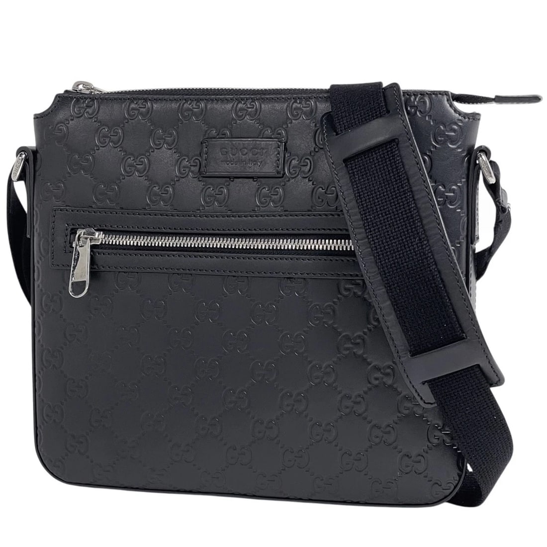 GUCCI GUCCISIMA MESSENGER BAG: GUCCI Guccisima messenger bag Brand: GUCCI Type/Style: Shoulder Bag Material: Sima leather Color: Black Size: Width 25.5cm(10inch) Height 23cm(9.1inch) Depth 3cm(1.2inch) Accessories: None