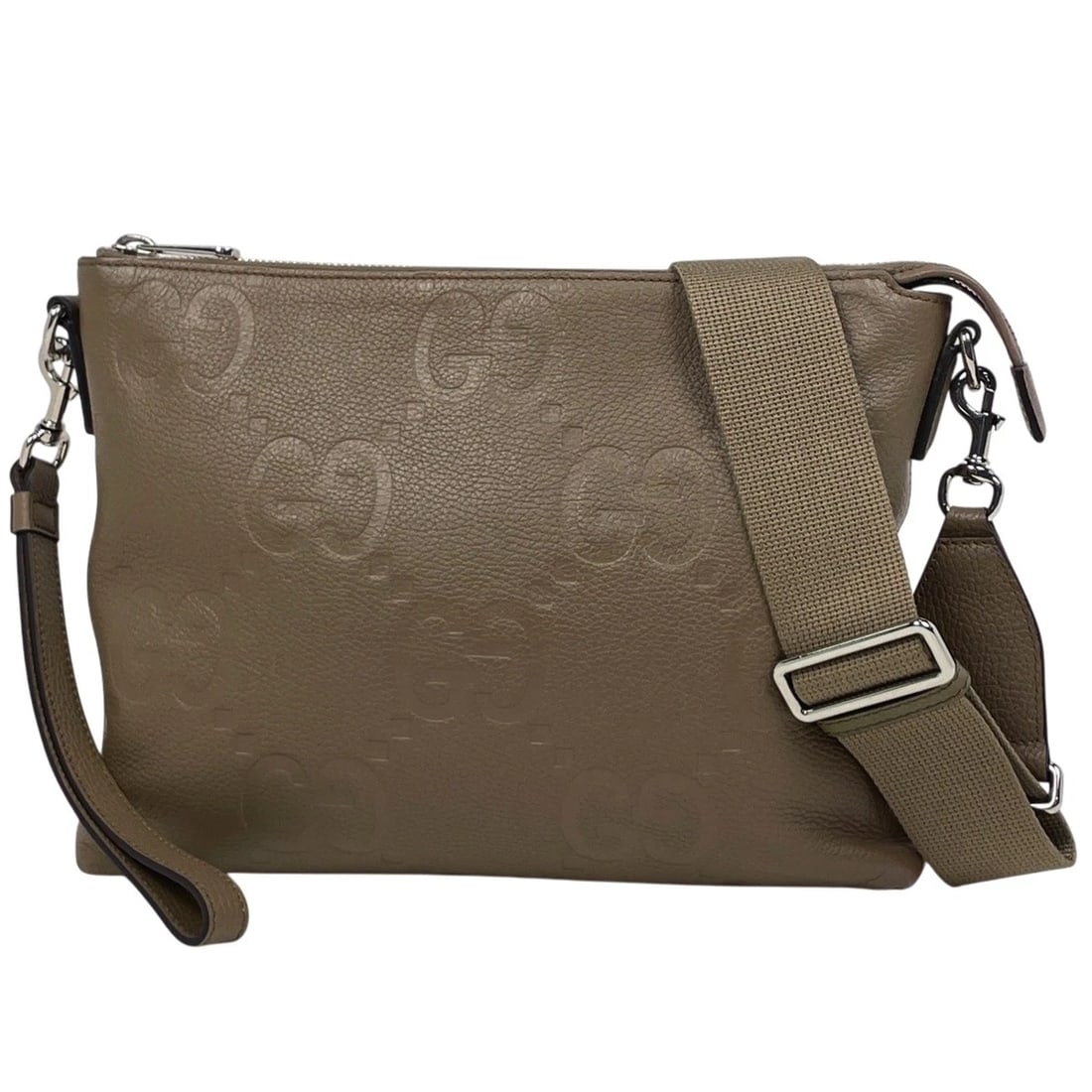 GUCCI JUMBO GG SHOULDER BAG: GUCCI Jumbo GG Shoulder Bag Brand: GUCCI Type/Style: Shoulder Bag Material: leather Color: Black Size: Width 30cm(11.8inch) Height 23cm(9.1inch) Depth 4cm(1.6inch) Accessories: None Access