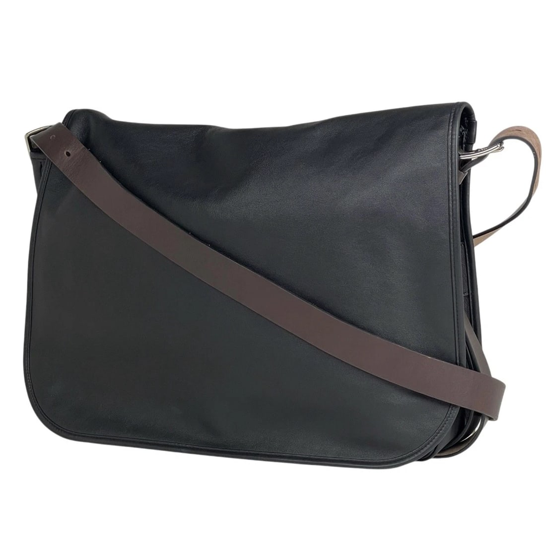 HERMES BALDA 43 SHOULDER BAG: Hermes Balda 43 Shoulder Bag Brand: HERMES Type/Style: Shoulder Bag Material: Vossikkim Color: black Size: Width 42cm(16.5inch) Height 30cm(11.8inch) Depth 6cm(2.4inch) Accessories: None A
