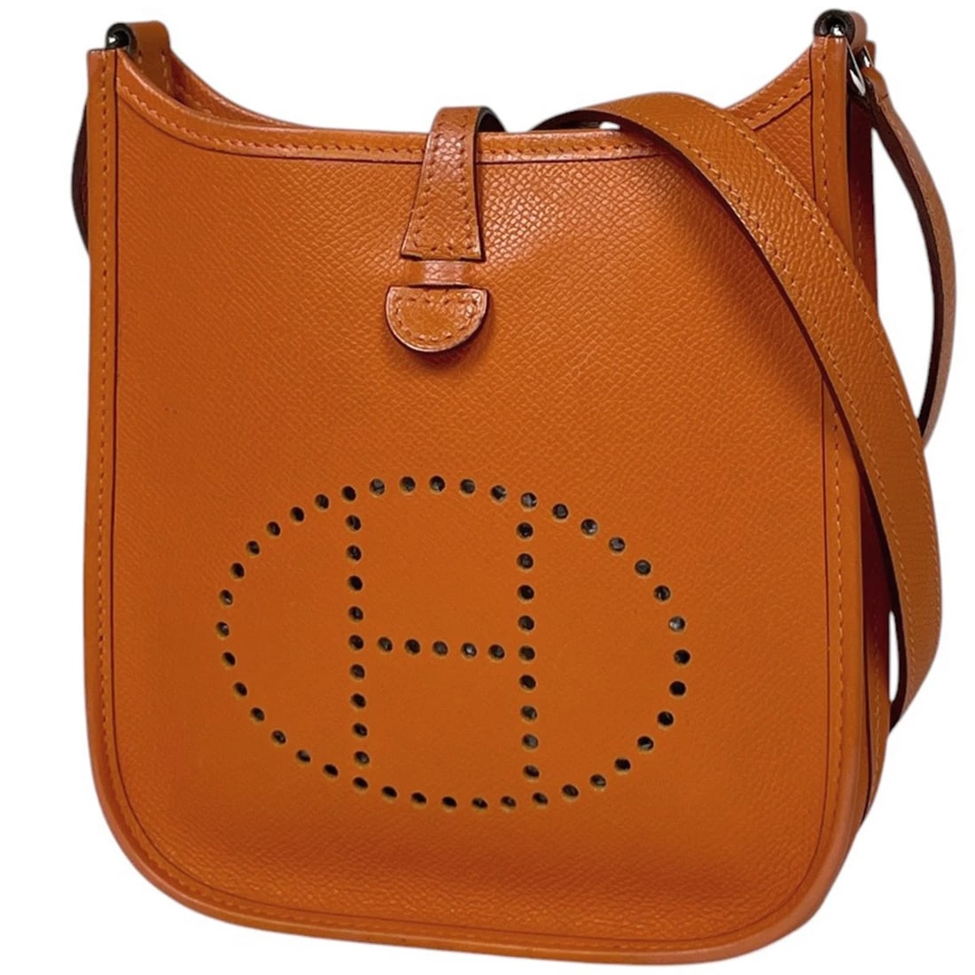HERMES EVELYN TPM SHOULDER BAG: Hermes Evelyn TPM Shoulder Bag Brand: HERMES Type/Style: Shoulder Bag Material: Veau Epsom Color: Potyron Size: Width 17cm(6.7inch) Height 18cm(Median:7.1inch) Depth 5cm(2inch) Accessories: None <