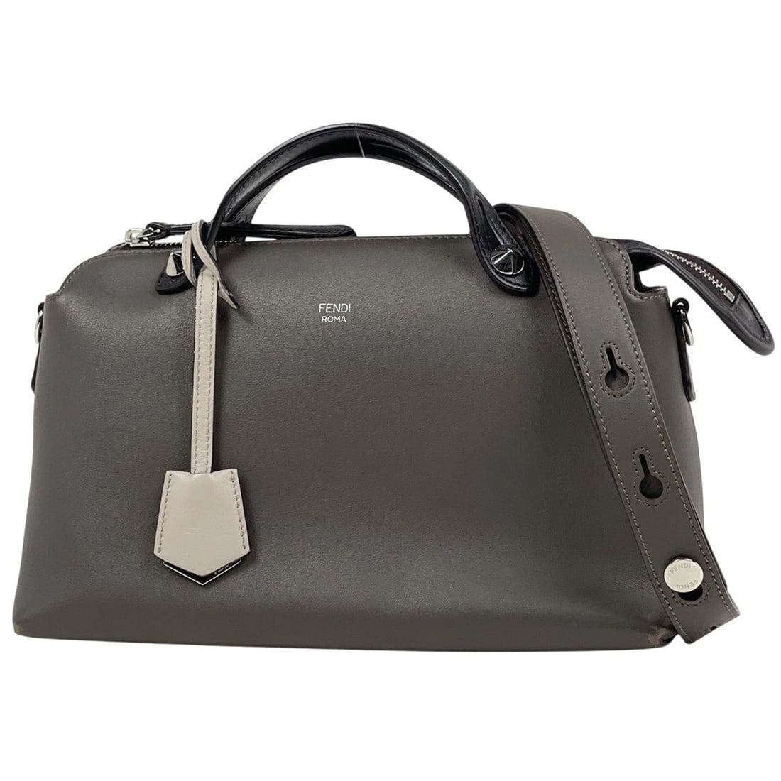FENDI BY THE WAY MEDIUM 2WAY HAND BAG: FENDI By the way medium 2WAY Hand Bag Brand: FENDI Type/Style: Hand Bag Material: leather Color: Gurege Size: Width 27cm(10.6inch) Height 17cm(6.7inch) Depth 12cm(4.7inch) Accessories: None