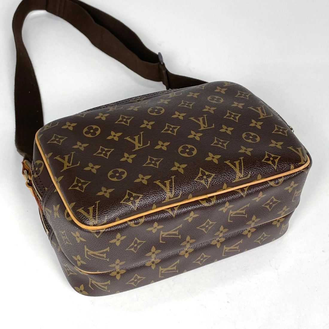 LOUIS VUITTON REPORTER PM SHOULDER BAG - 2