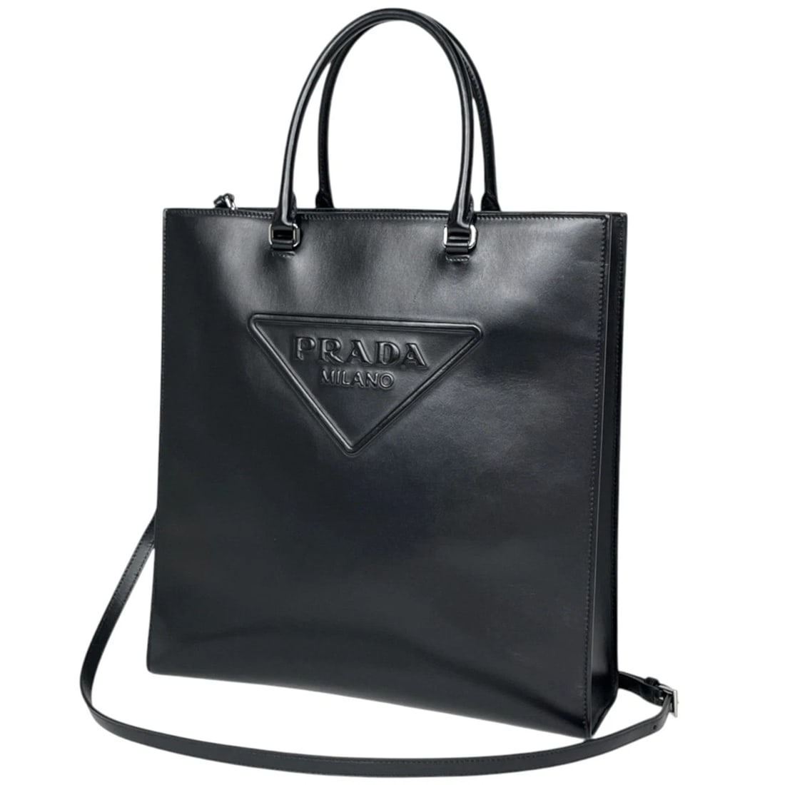 PRADA TOTE BAG WITH LOGO 2WAY LEATHER: PRADA Tote Bag with logo 2WAY leather Brand: PRADA Type/Style: Tote Bag Material: leather Color: Nero (Black) Size: Width 31.5cm(12.4inch) Height 33cm(13inch) Depth 10cm(3.9inch) Accessories: None