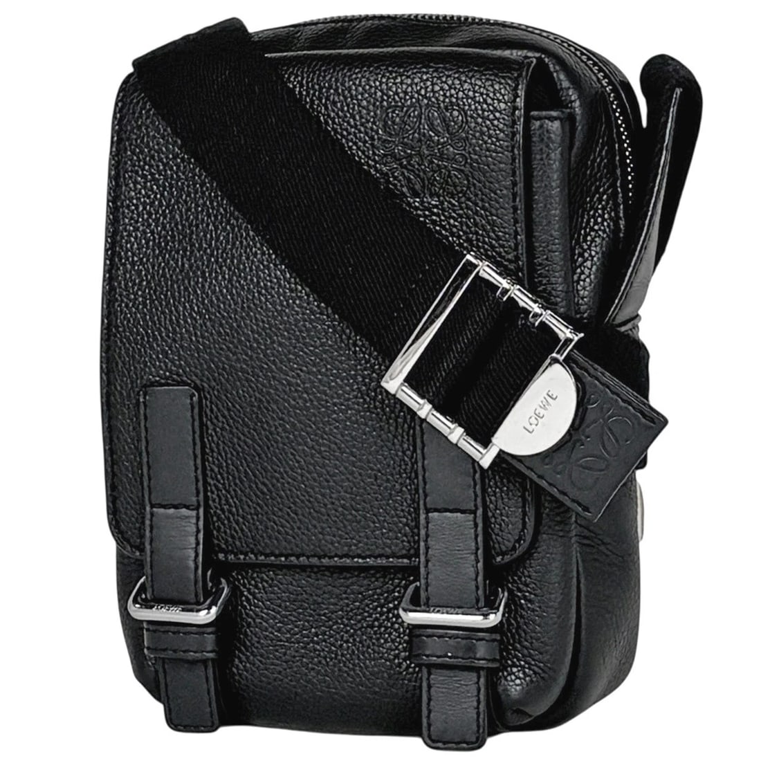 LOEWE MILITARY CROSSBODY XS SHOULDER BAG LEATHER: LOEWE Military Crossbody XS Shoulder Bag leather Brand: LOEWE Type/Style: Shoulder Bag Material: leather Color: Black Size: Width 13cm(5.1inch) Height 20cm(7.9inch) Depth 7cm(Maximum value:2.8inch)