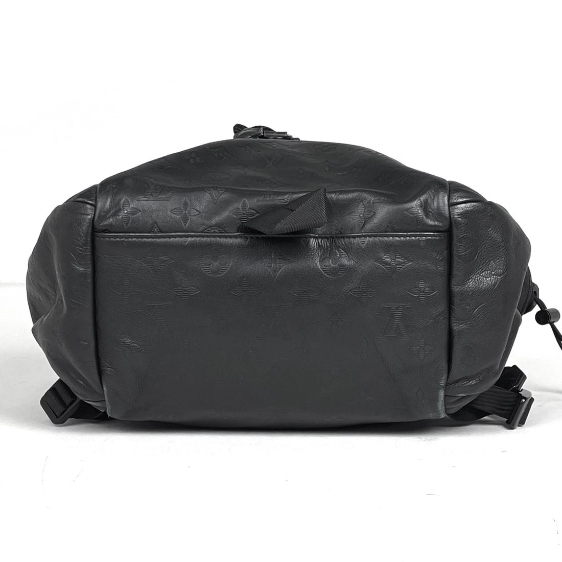 LOUIS VUITTON DISCOVERY BACKPACK MONOGRAM SHADOW BACKPACK - 3