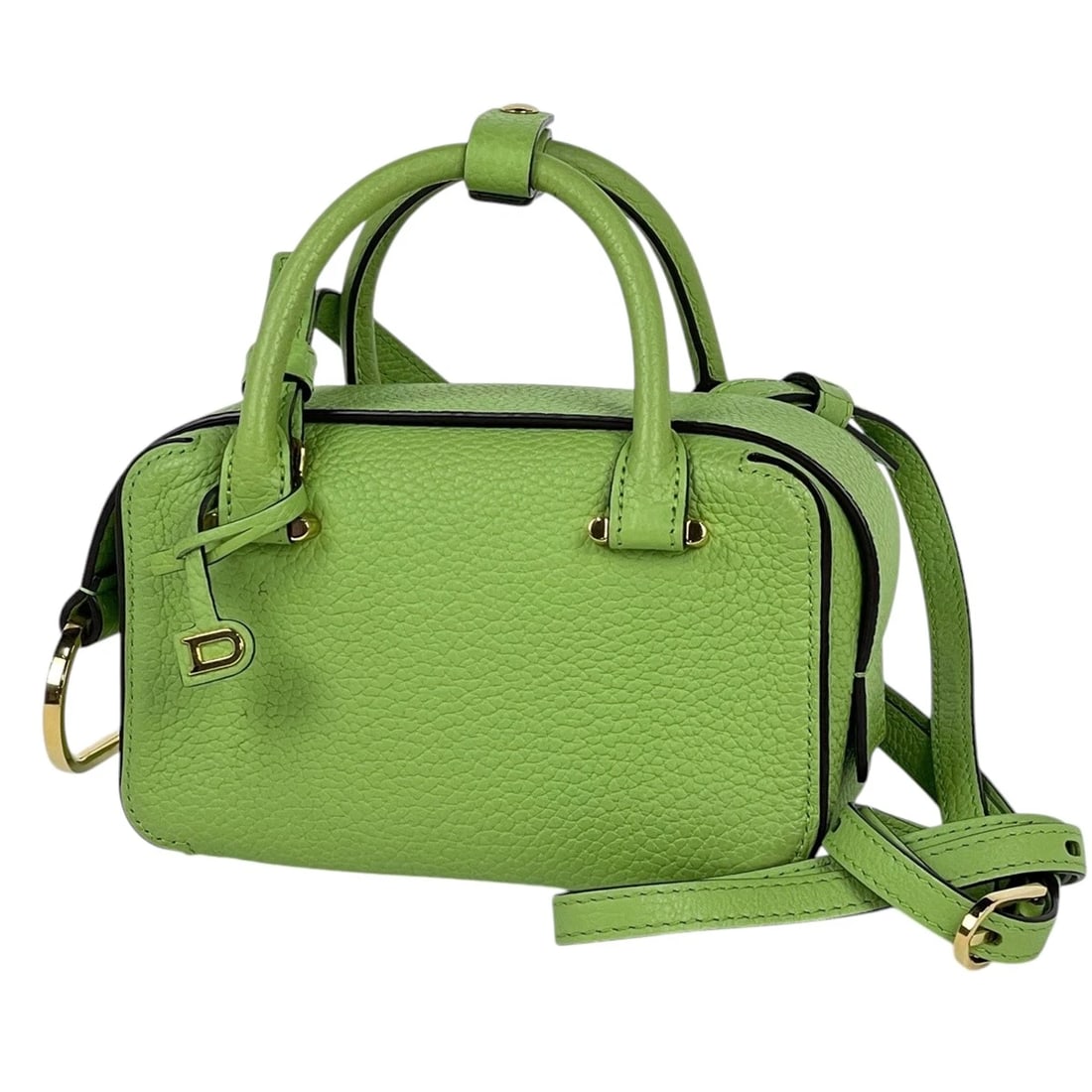 DELVAUX COOL BOX NANO HAND BAG: Delvaux cool box nano Hand Bag Brand: DELVAUX Type/Style: Hand Bag Material: leather Color: Green Size: Width 16cm(6.3inch) Height 10cm(3.9inch) Depth 7cm(2.8inch) Accessories: None Accessories