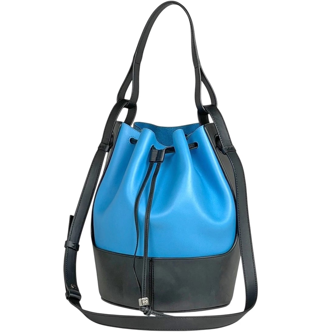 LOEWE BALLOON BAG MEDIUM 2WAY HAND BAG LEATHER: LOEWE Balloon bag medium 2WAY Hand Bag leather Brand: LOEWE Type/Style: Hand Bag Material: leather Color: Blue Black Size: Width 22cm(8.7inch) Height 30cm(11.8inch) Depth 16cm(6.3inch) Accessories: