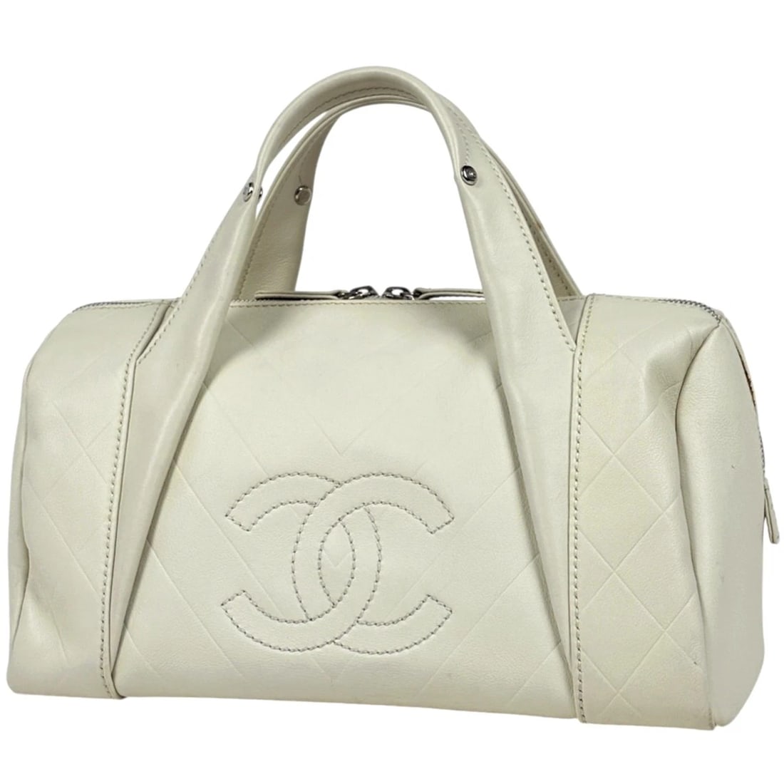 CHANEL HAND BAG V-STITCH MATRASSE LEATHER: Chanel Hand Bag V-stitch matrasse leather Brand: CHANEL Type/Style: Hand Bag Material: leather Color: Ivory-color Size: Width 31cm(12.2inch) Height 17cm(6.7inch) Depth 16.5cm(6.5inch) Accessories: