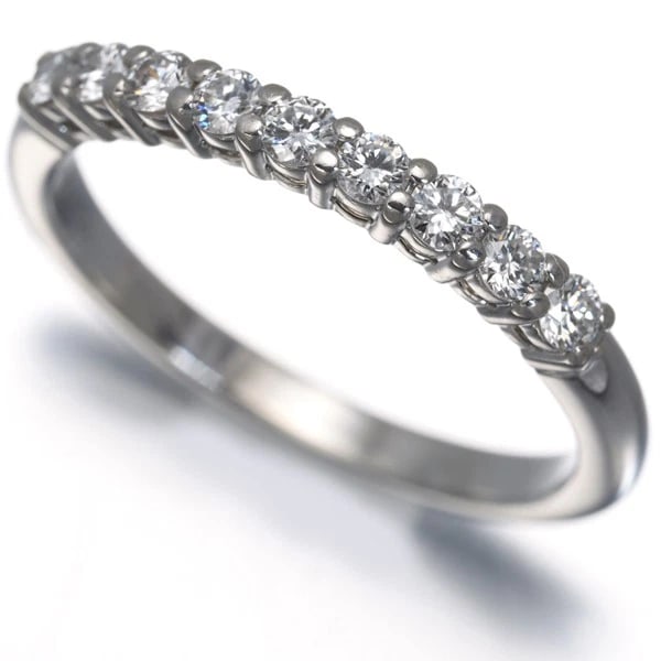 TIFFANY&CO. DIAMOND TIFFANY FOREVER RING 950 PLATINUM: Tiffany&Co. Diamond Tiffany Forever Ring 950 Platinum Brand: Tiffany & Co. Type/Style: Ring Material: 950 Platinum, Main Stone Natural Color: Platinum Size: US 5.75-6 Accessories: None Acc