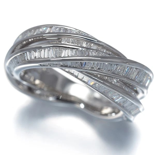 DIAMOND TAPERED-CUT BAGUETTE-CUT RING 950 PLATINUM: Diamond Tapered-cut Baguette-cut Ring 950 Platinum Brand: Unbranded Type/Style: Ring Material: 950 Platinum, Main Stone Natural Color: Platinum Size: US 6.5-6.75 Accessories: None Accessories Notice: