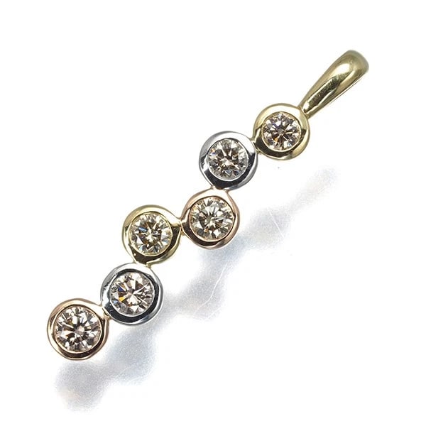 BROWN DIAMOND 3COLOR PENDANT 18K YG/RG/950 PLATINUM: Brown Diamond 3color Pendant 18K YG/RG/950 Platinum Brand: None Type/Style: Pendant Material: 18K YG/RG/950 Platinum, Main Stone Natural Color: YG RG Pt Size: Design size: 21.2 x 5.2mmTotal length of