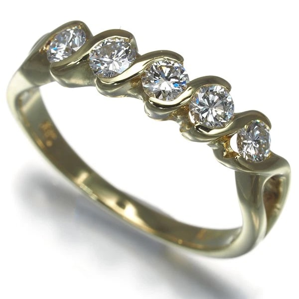 TIFFANY&CO. DIAMOND SPIRAL 5P RING 18K 750 YELLOW GOLD: Tiffany&Co. Diamond Spiral 5P Ring 18K 750 Yellow Gold Brand: Tiffany & Co. Type/Style: Ring Material: 18K 750 Yellow Gold, Main Stone Natural Color: Yellow Gold Size: US 5.25-5.5 Accessories: Non