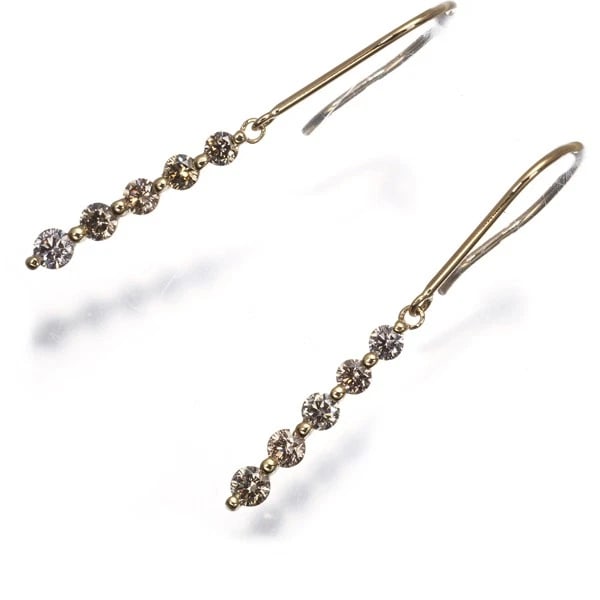 DIAMOND HOOK EARRINGS 18K 750 YELLOW GOLD: Diamond Hook Earrings 18K 750 Yellow Gold Brand: None Type/Style: Earrings Material: 18K 750 Yellow Gold, Main Stone Natural Color: Yellow Gold Size: Design size: 30.7 x 2.7mm Accessories: None