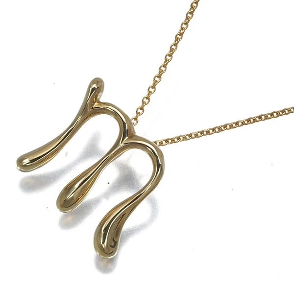 TIFFANY&CO. ALPHABET LETTER INITIAL M NECKLACE 18K 750 YELLOW GOLD: Tiffany&Co. Alphabet Letter Initial M Necklace 18K 750 Yellow Gold Brand: Tiffany & Co. Type/Style: Necklace Material: 18K 750 Yellow Gold, Color: Yellow Gold Size: Necklace length: 40cmPendant size: 