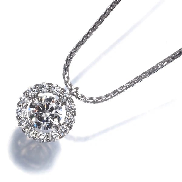 DIAMOND CIRCLE NECKLACE 900 850 PLATINUM: Diamond Circle Necklace 900 850 Platinum Brand: Unbranded Type/Style: Necklace Material: 900 850 Platinum, Main Stone Natural Color: Platinum Size: Necklace length: 45cm AdjUS table to short length wi