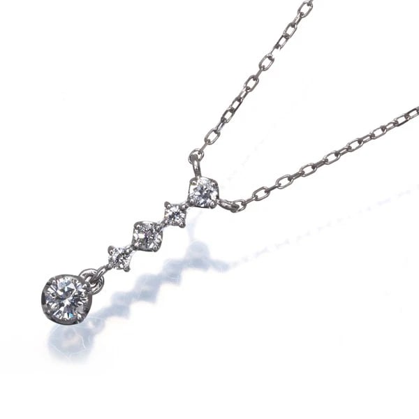 DIAMOND 5P NECKLACE 850 PLATINUM: Diamond 5P Necklace 850 Platinum Brand: Unbranded Type/Style: Necklace Material: 850 Platinum, Main Stone Natural Color: Platinum Size: Necklace length: 36 / 39cm Pendant size: 15.2 x 2.9mm Access