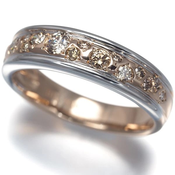 KASHIKEY DIAMOND MELANGE RING 18K 750 ROSE GOLD/WG: KASHIKEY Diamond Melange Ring 18K 750 Rose Gold/WG Brand: KASHIKEY Type/Style: Ring Material: 18K 750 Rose Gold/WG, Main Stone Natural Color: RG WG Size: US 8.5 Accessories: None Accessori