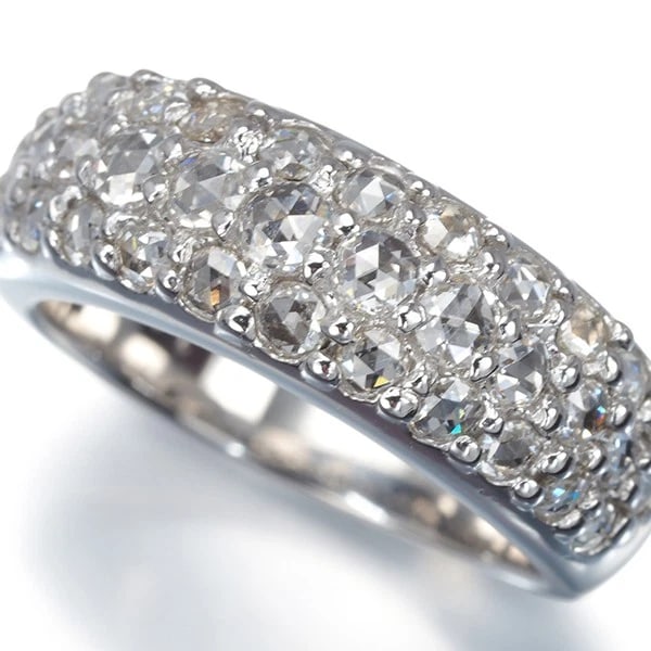 ROSE-CUT DIAMOND PAVED RING 18K 750 WHITE GOLD: Rose-cut Diamond Paved Ring 18K 750 White Gold Brand: Unbranded Type/Style: Ring Material: 18K 750 White Gold, Color: White Gold Size: US 4.5 Accessories: None Accessories Notice: When pur