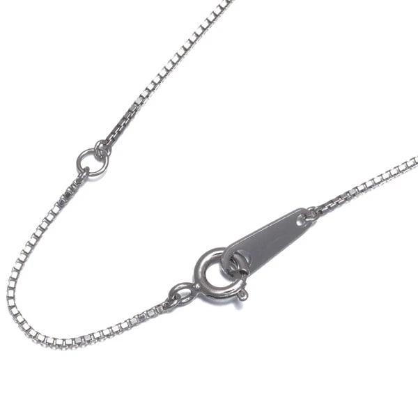 BOX CHAIN NECKLACE 18K 750 WHITE GOLD: Box Chain Necklace 18K 750 White Gold Brand: Unbranded Type/Style: Necklace Material: 18K 750 White Gold, Color: White Gold Size: Necklace length: 36 / 40cmNecklace width: 0.7mmClasp width: 3.4mm