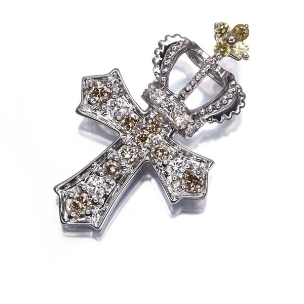 KASAHARA MASUMI SAPPHIRE DIAMOND CROSS CROWN PENDANT 18K WG: KASAHARA MASUMI Sapphire Diamond Cross Crown Pendant 18K WG Brand: KASAHARA MASUMI Type/Style: Pendant Material: 18K WG, Main Stone Natural Color: White Gold Size: Design size: 23.4 x 14.8mmBail inner