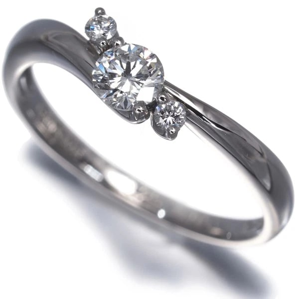 VENDOME DIAMOND 3P RING 950 PLATINUM: VENDOME Diamond 3P Ring 950 Platinum Brand: VENDOME Type/Style: Ring Material: 950 Platinum, Main Stone Natural Color: Platinum Size: US 6.5-6.75 Accessories: None Accessories Notice: When