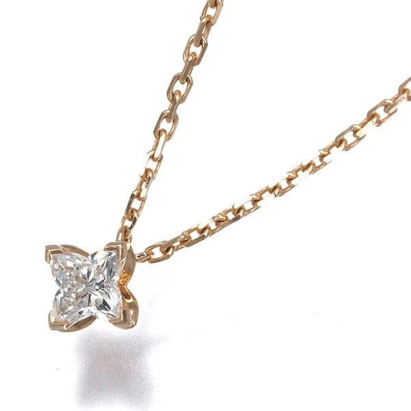 LOUIS VUITTON DIAMOND LV MONOGRAM STAR-CUT NECKLACE 18K PG: Louis Vuitton Diamond LV Monogram Star-cut Necklace 18K PG Brand: Louis Vuitton Type/Style: Necklace Material: 18K PG, Main Stone Natural Color: Rose Gold Size: Necklace length: 38 / 41 / 43cmPendant 