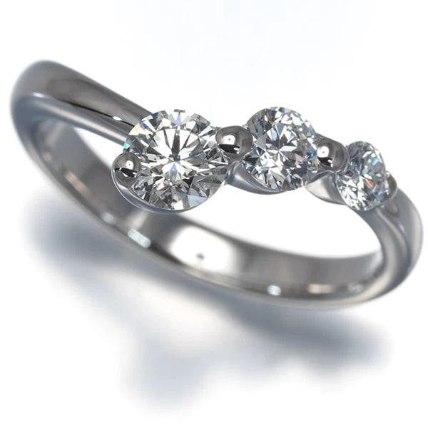 TASAKI DIAMOND TRILOGY RING 900 PLATINUM: TASAKI Diamond Trilogy Ring 900 Platinum Brand: TASAKI Type/Style: Ring Material: 900 Platinum, Main Stone Natural Color: Platinum Size: US 5.25-5.5 Accessories: None Accessories Notice: W
