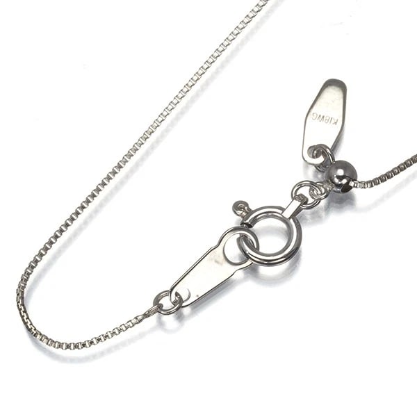 BOX CHAIN NECKLACE 18K 750 WHITE GOLD: Box Chain Necklace 18K 750 White Gold Brand: Unbranded Type/Style: Necklace Material: 18K 750 White Gold, Color: White Gold Size: Necklace length: 45cmAdjUS table to short length with an extenderNeckl
