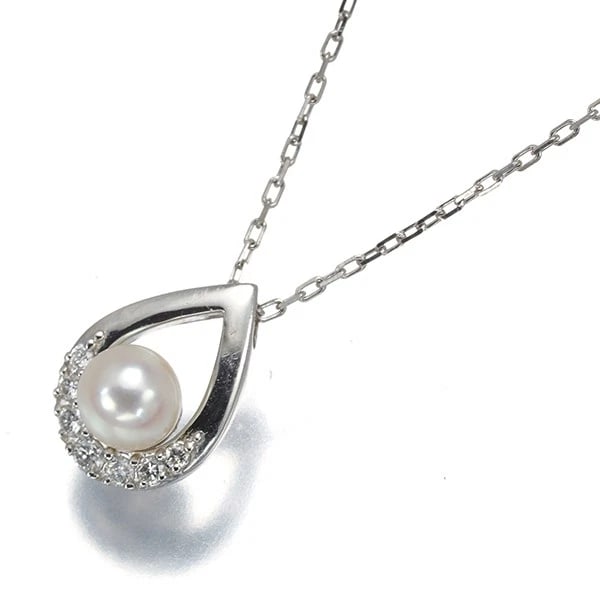 VENDOME BABY FRESHWATER PEARL DIAMOND TEARDROP NECKLACE: VENDOME Baby Freshwater Pearl Diamond Teardrop Necklace Brand: VENDOME Type/Style: Necklace Material: 18K YG, Main Stone Cultured Color: Yellow Gold Size: Necklace length: 37 / 40cmPendant size: 10.0 