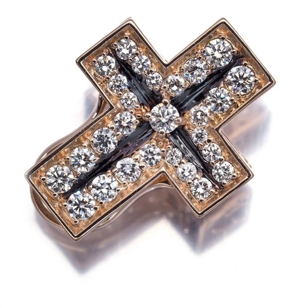GEM CASTLE YUKIZAKI DIAMOND DOUBLE TOP CROSS PENDANT ROSE GOLD: Gem Castle YUKIZAKI Diamond Double Top Cross Pendant Rose Gold Brand: Gem Castle YUKIZAKI Type/Style: Pendant Material: 18K 750 Rose Gold, Main Stone Natural Color: Rose Gold Size: Design size: 20.6 x