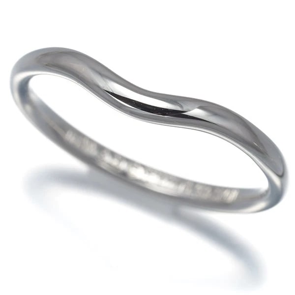 TIFFANY&CO. CURVED BAND RING 950 PLATINUM: Tiffany&Co. Curved Band Ring 950 Platinum Brand: Tiffany & Co. Type/Style: Ring Material: 950 Platinum, Color: Platinum Size: US 7.25-7.5 Accessories: None Accessories Notice: When purchas