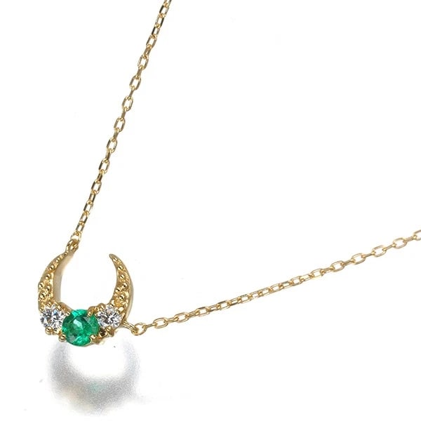 STAR JEWELRY NECKLACE EMERALD DIAMOND 18K 750 YELLOW GOLD: STAR JEWELRY Necklace Emerald Diamond 18K 750 Yellow Gold Brand: STAR JEWELRY Type/Style: Necklace Material: 18K /750 Yellow Gold, Main Stone Natural Color: Yellow Gold Size: Necklace length: 37 / 40c
