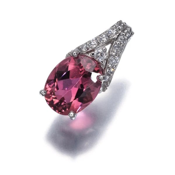 PENDANT ELBAITE TOURMALINE 990 PLATINUM: Pendant Elbaite Tourmaline 990 Platinum Brand: GSTV Type/Style: Pendant Material: Pt990 / Platinum, Main Stone Natural Color: Silver Size: Total length of the pendant including the bail: 15.6mm Ac