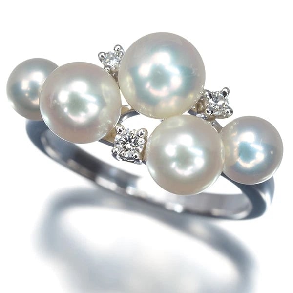 TASAKI RING AKOYA PEARL 18K 750 WHITE GOLD: TASAKI Ring Akoya Pearl 18K 750 White Gold Brand: TASAKI Type/Style: Ring Material: 18K / 750 / White Gold, Main Stone Cultured Color: White Gold Size: US5.75-6 Accessories: None Accessori