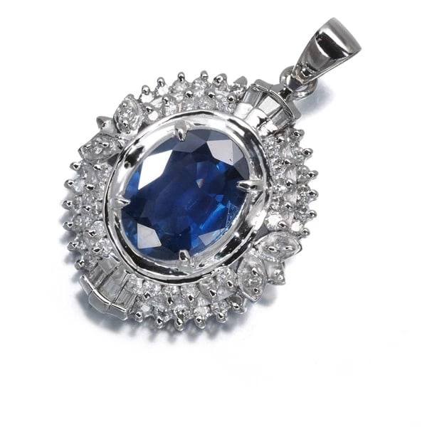 SAPPHIRE PENDANT 900 PLATINUM: Sapphire Pendant 900 Platinum Brand: Unbranded Type/Style: Brooch Material: 900/ Platinum, Main Stone Natural Color: Silver Size: Design size: 17.3 x 15.5mm Total length of the pendant including the b