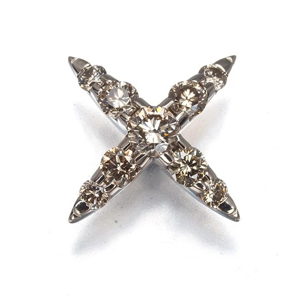 KASHIKEY BROOCH BROWN 18K 750 BROWN GOLD: KASHIKEY Brooch Brown 18K 750 Brown Gold Brand: KASHIKEY Type/Style: Brooch Material: 18K/ 750 Brown Gold, Main Stone Natural Color: Brown Gold Size: Design size: 9.8 x 9.8mm Accessories: None