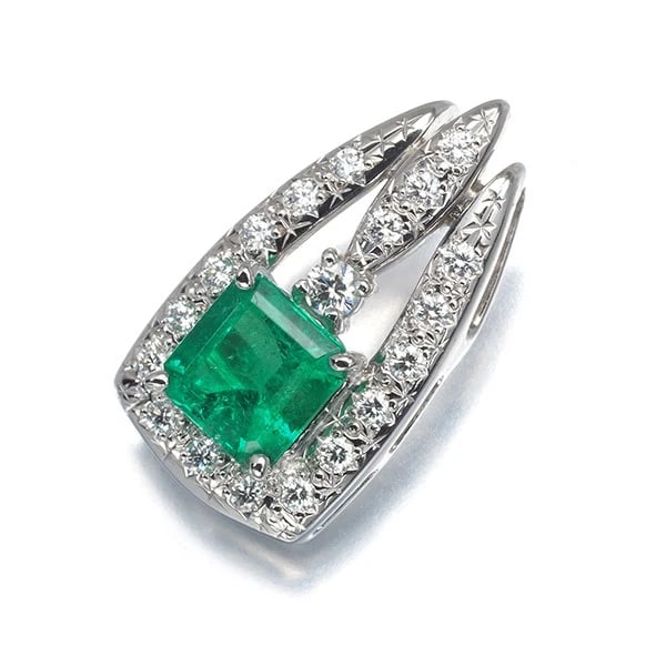 TASAKI PENDANT EMERALD 900 PLATINUM: TASAKI Pendant Emerald 900 Platinum Brand: TASAKI Type/Style: Pendant Material: 900 /Platinum, Main Stone Natural Color: Silver Size: Design size: 18.0 x 9.7mm Bail inner diameter: 4.9 x 1.6mm