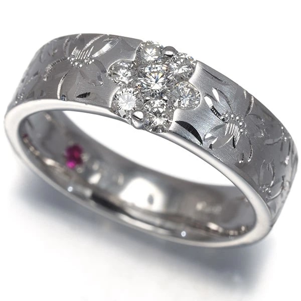 DIAMOND RING 18K 750 WHITE GOLD: Diamond Ring 18K 750 White Gold Brand: Unbranded Type/Style: Ring Material: 18K/ 750 White Gold, Main Stone Natural Color: White Gold Size: US6.5 Accessories: None Accessories Notice: When purchasing
